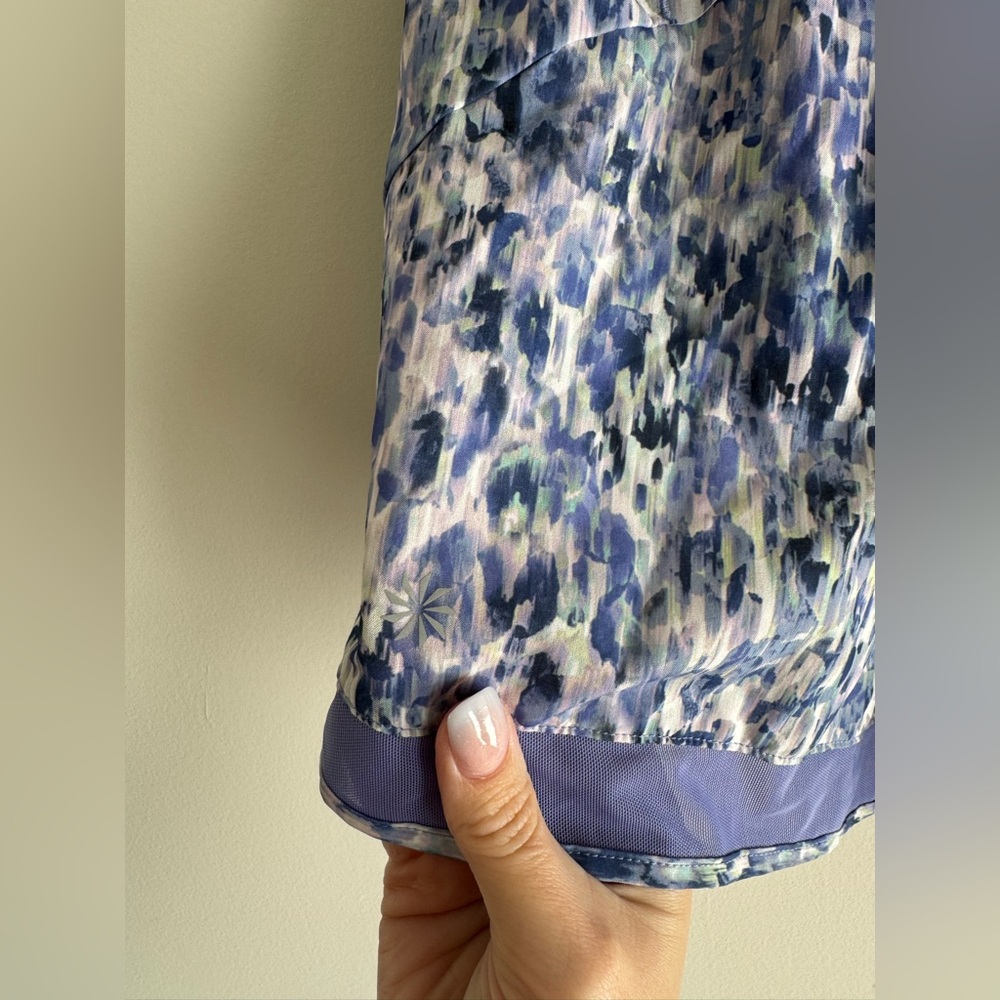 Athleta High Rise Mesh Racer Run 3" Shorts - Picture 6 of 12